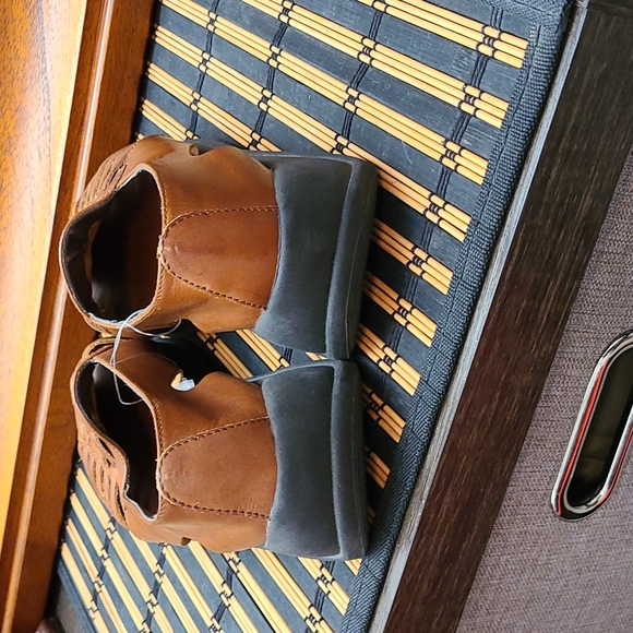 Aerosoles leather shoes - Picture 3 of 5